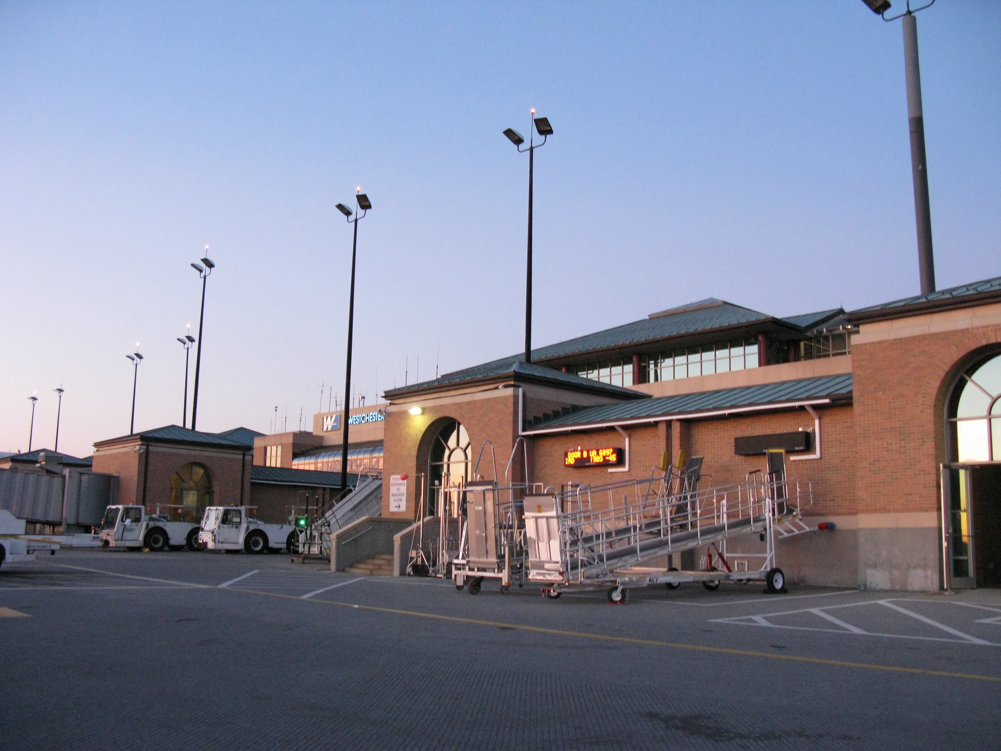 White Plains Westchester County Airport